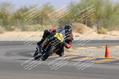 media/Nov-05-2022-SoCal Trackdays (Sat) [[f8d9b725ab]]/Turn 2 (1120am)/